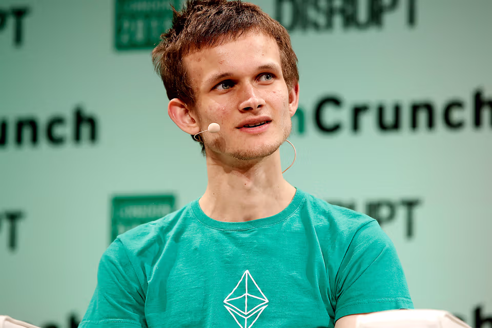 https___hypebeast.com_image_2021_05_ethereum-vitalik-buterin-india-covid-19-relief-cryptocurrency-donation-000.avif