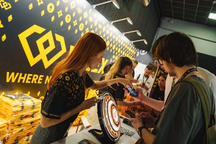 WEEX at Blockchain Forum 2025